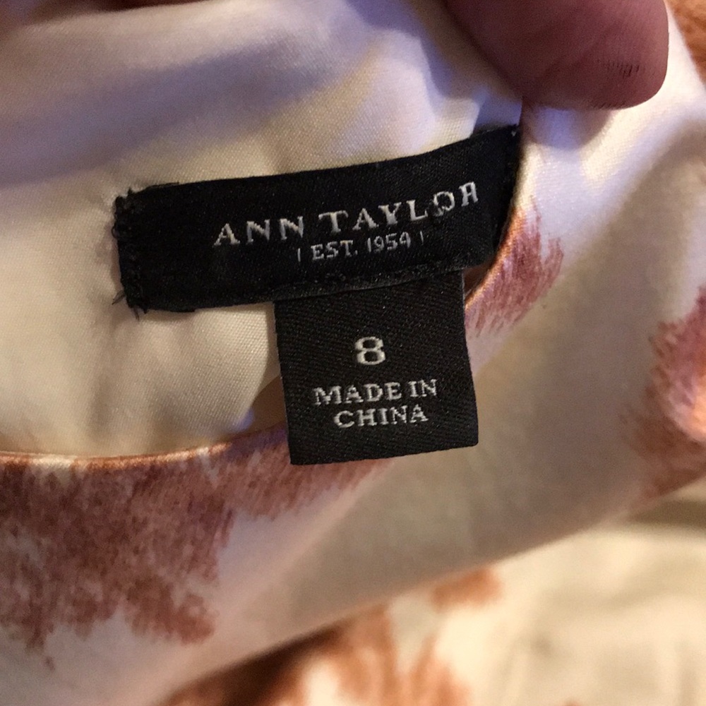 Looks New Ann Taylor Size 8 Dress 💕 Host Pick ❤️ - Picture 3 of 5